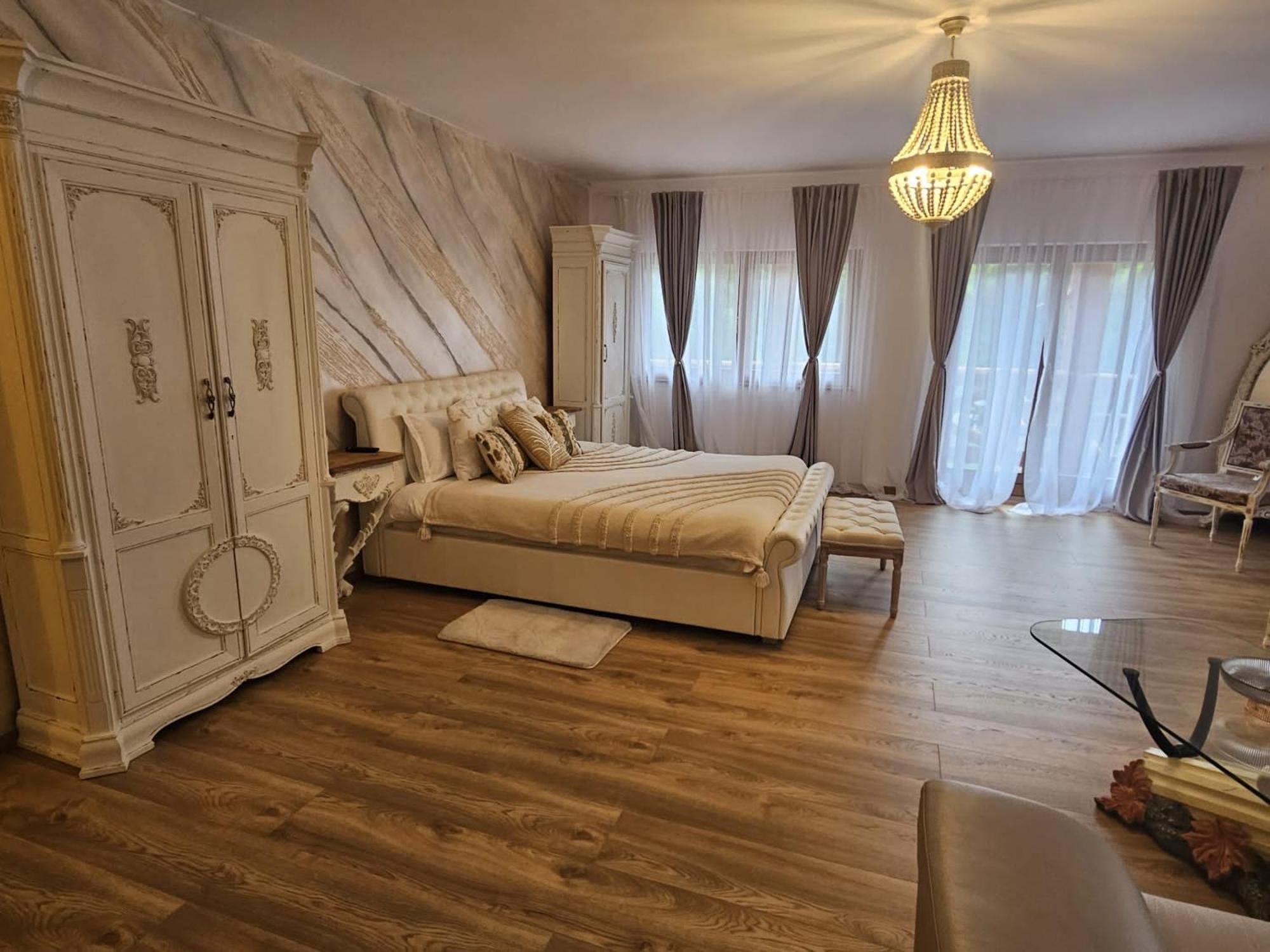 Hotel Conacul Radacinilor à Petroşani Extérieur photo